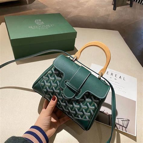 goyard saigon green fake